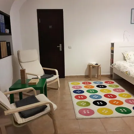 Dan's Studio *